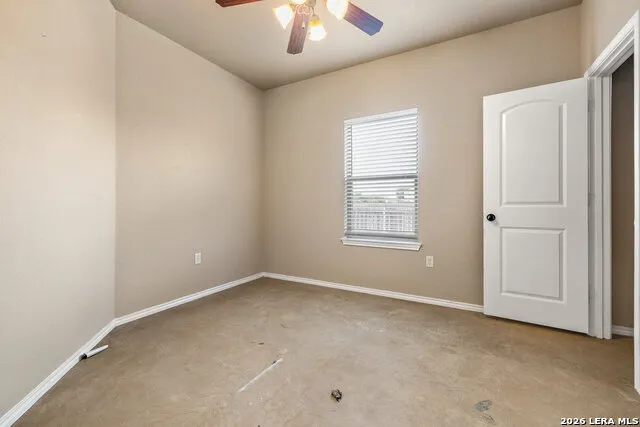 216 STONE GATE DR New Braunfels, TX 78130
