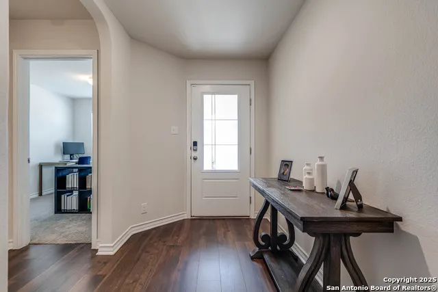 9811 Kalm Brome San Antonio, TX 78254
