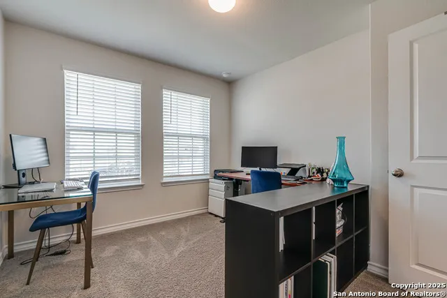 9811 Kalm Brome San Antonio, TX 78254