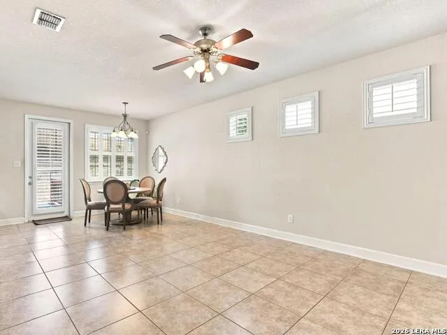 1427 NICHOLAS MNR San Antonio, TX 78258