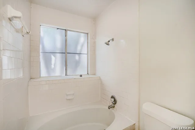 6206 Candleview San Antonio, TX 78244