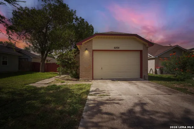 6206 Candleview San Antonio, TX 78244