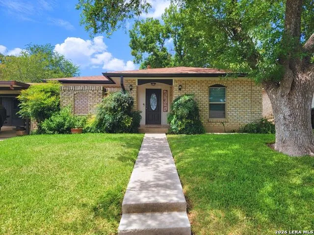 7007 Forest Grv San Antonio, TX 78240