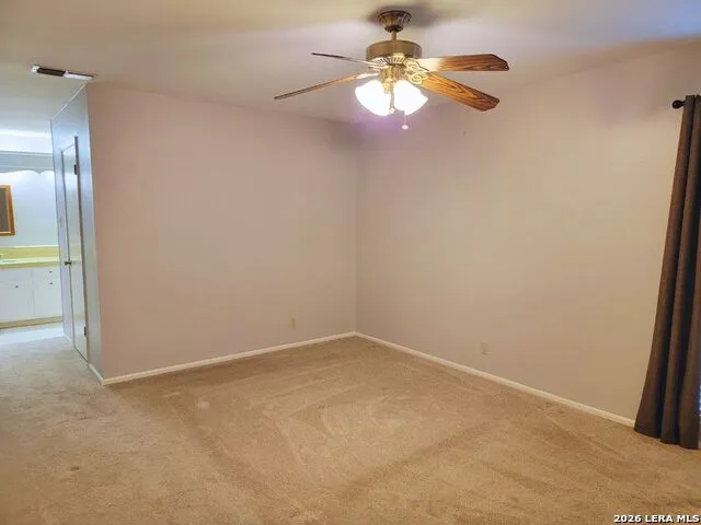 7007 Forest Grv San Antonio, TX 78240