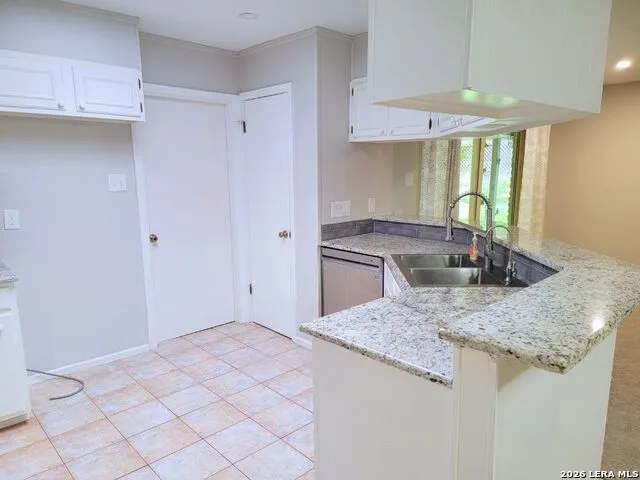 7007 Forest Grv San Antonio, TX 78240