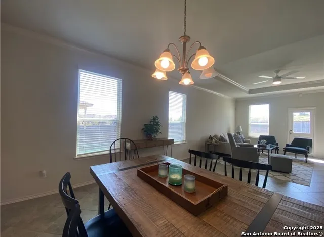 212 LYRE LEAF DR Buda, TX 78610