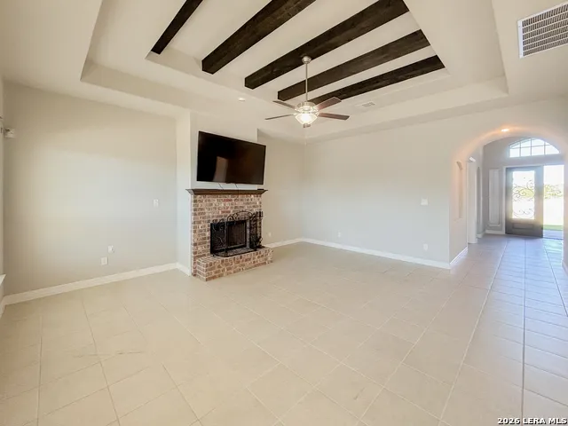 268 Englewood Ln Castroville, TX 78009
