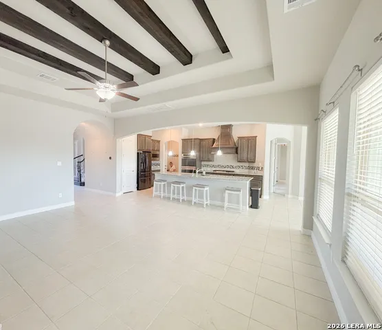 268 Englewood Ln Castroville, TX 78009