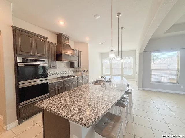 268 Englewood Ln Castroville, TX 78009