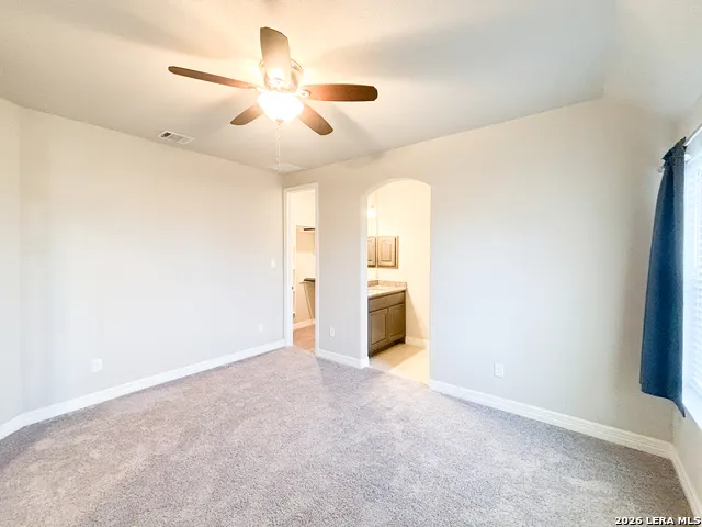 268 Englewood Ln Castroville, TX 78009