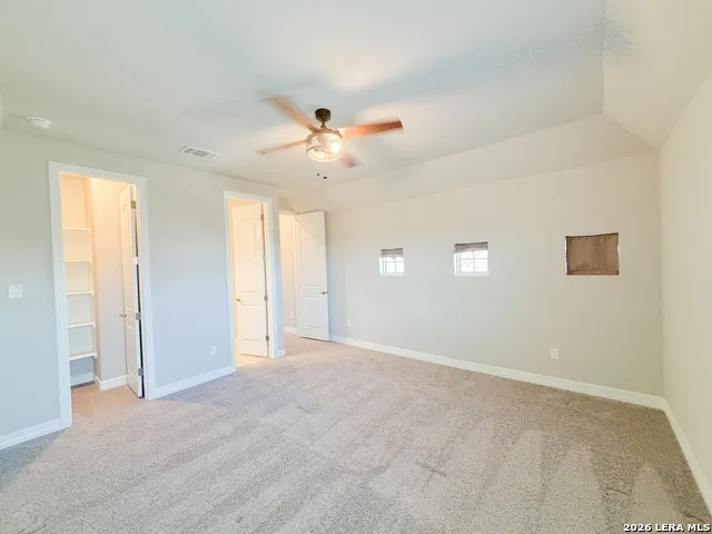 268 Englewood Ln Castroville, TX 78009