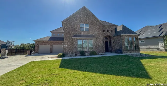 268 Englewood Ln Castroville, TX 78009