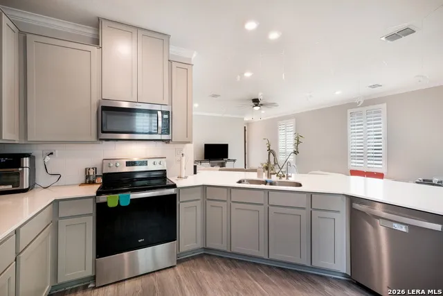5911 Eckhert Unit UNIT 129 San Antonio, TX 78240
