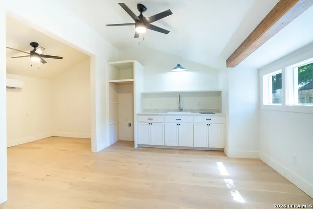 507 HIGH ST Comfort, TX 78013