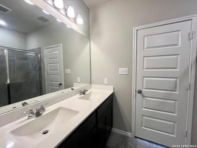 4238 Admirals Bnd San Antonio, TX 78109