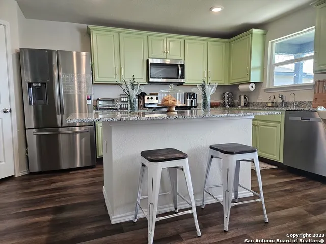 535 Wild Olive Way San Antonio, TX 78219