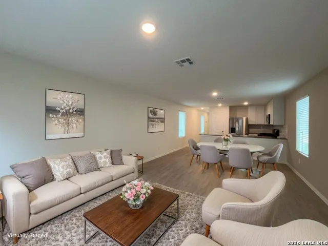 7611 Aston Cross San Antonio, TX 78253