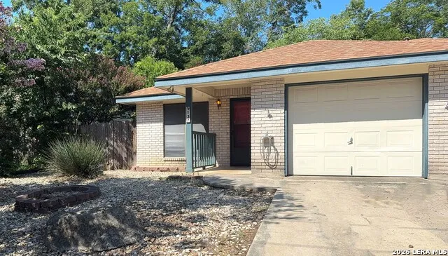137 CIBOLO CREEK DR Boerne, TX 78006