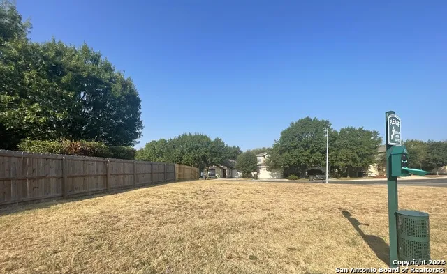 7214 SUNNY DAY San Antonio, TX 78240
