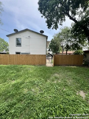 1723 W MAYFIELD BLVD Unit 5 San Antonio, TX 78211