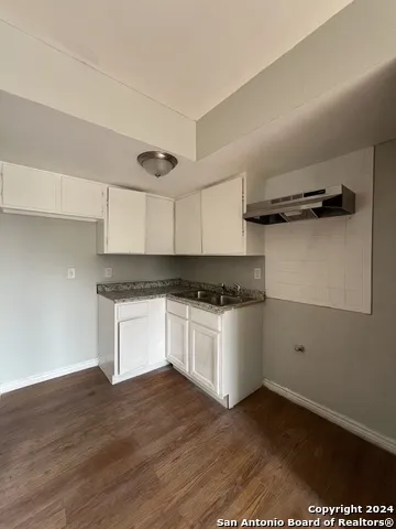 1723 W MAYFIELD BLVD Unit 5 San Antonio, TX 78211