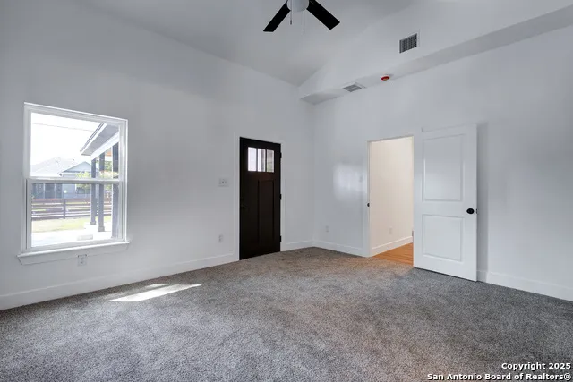 2425 Monterey St San Antonio, TX 78207