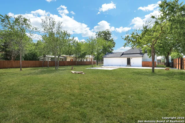 2425 Monterey St San Antonio, TX 78207
