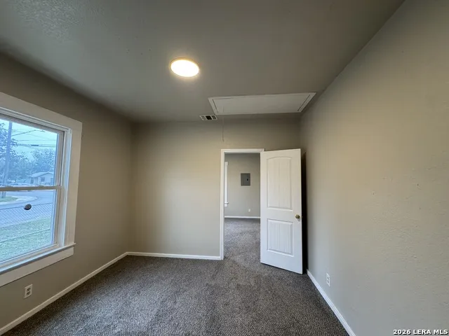 420 Clark Ave San Antonio, TX 78203