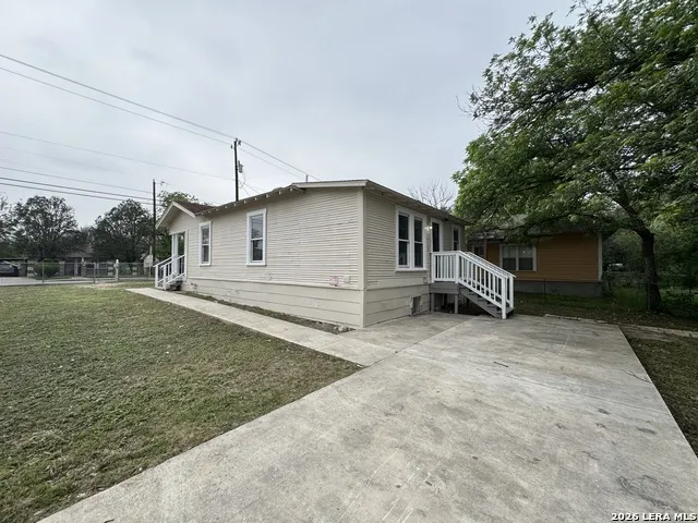 420 Clark Ave San Antonio, TX 78203