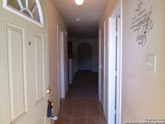 10003 Vasso View Unit 4 Converse, TX 78109