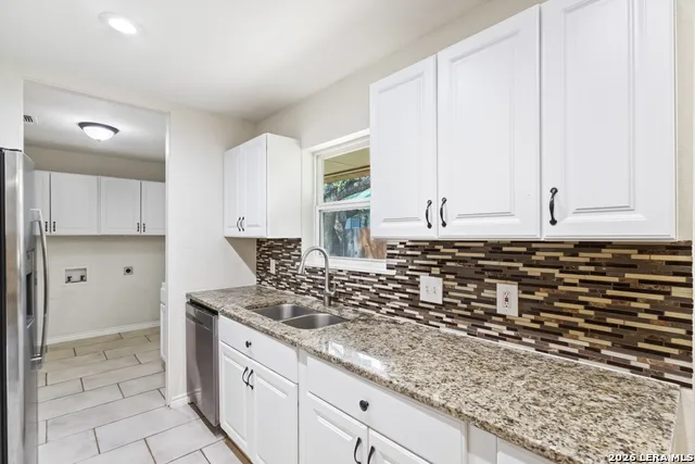 115 Da Gama Universal City, TX 78148