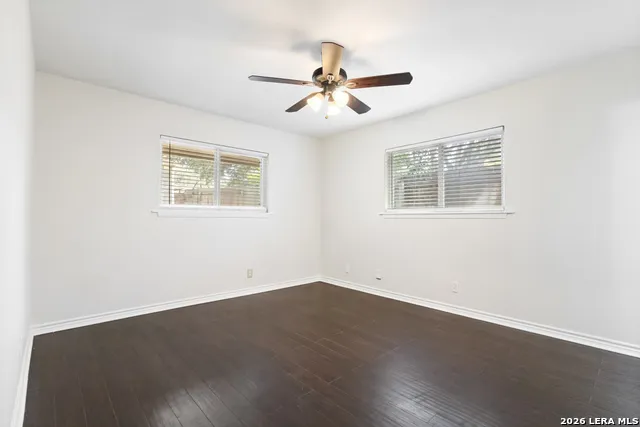 115 Da Gama Universal City, TX 78148