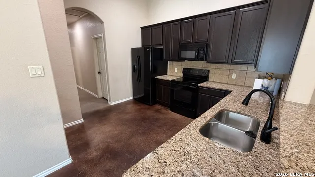 708 Saengerhalle Rd New Braunfels, TX 78130