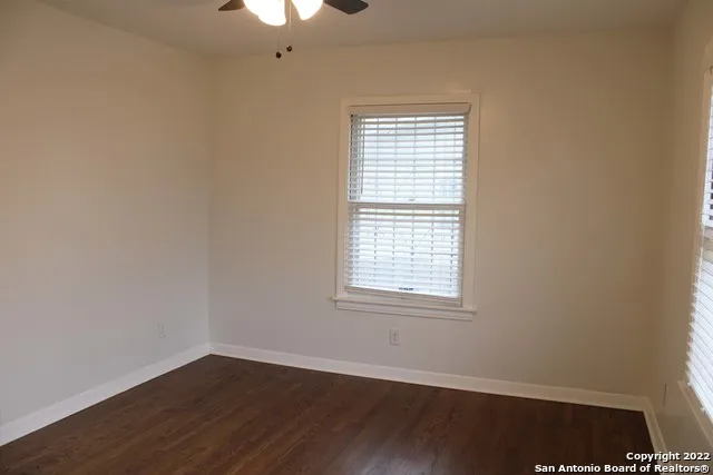 2825 W WOODLAWN AVE San Antonio, TX 78228