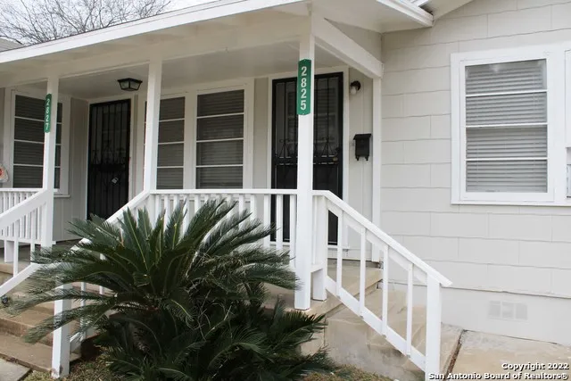 2825 W WOODLAWN AVE San Antonio, TX 78228