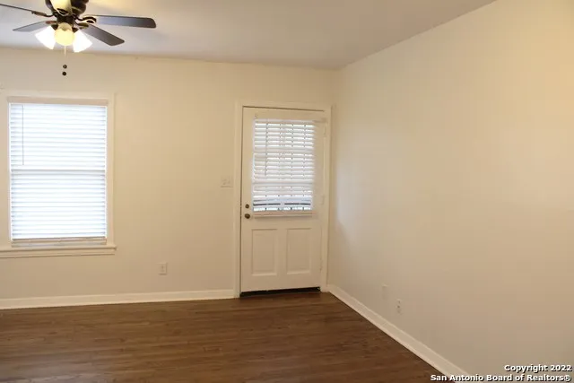 2825 W WOODLAWN AVE San Antonio, TX 78228