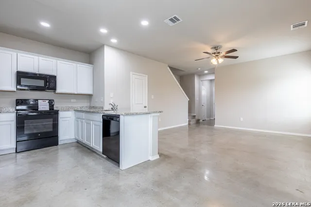 7239 Converse Ridge Unit 501 San Antonio, TX 78239