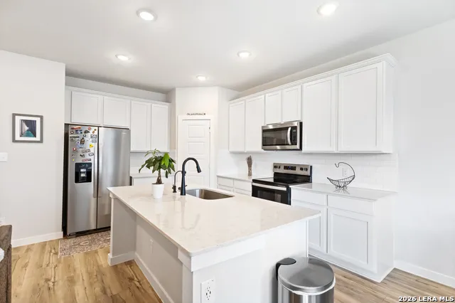 235 Brook Shadow Cibolo, TX 78108
