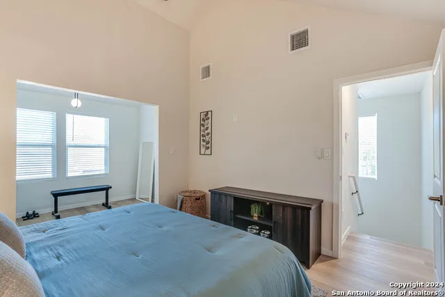 531 S Monumental Unit 1101 San Antonio, TX 78203