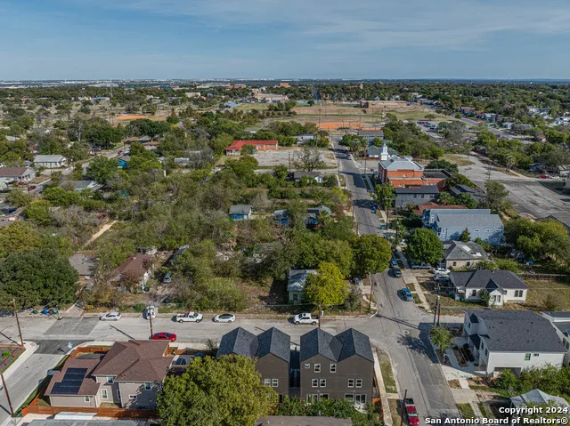 531 S Monumental Unit 1101 San Antonio, TX 78203