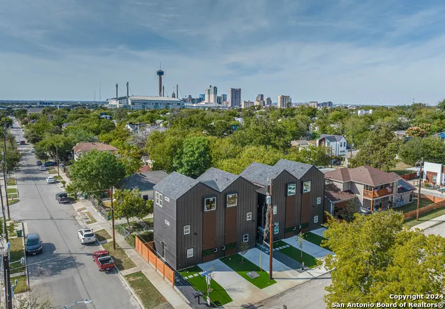 531 S Monumental Unit 1101 San Antonio, TX 78203