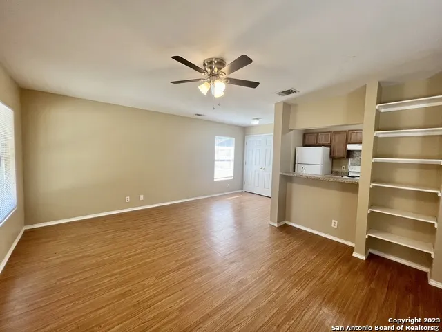 508 Pitts St Seguin, TX 78155