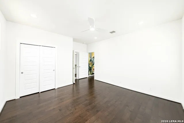 1150 OLIVE ST San Antonio, TX 78202