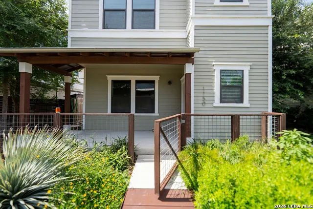 1150 OLIVE ST San Antonio, TX 78202
