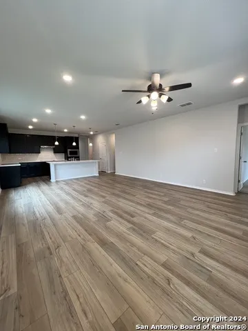 14622 Flatiron Cliff San Antonio, TX 78253