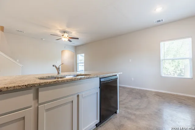 8723 KEY WINDY WAY Unit 1 Converse, TX 78109