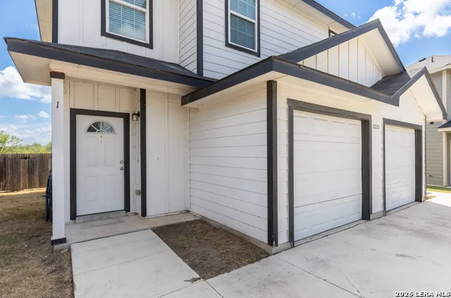 8723 KEY WINDY WAY Unit 1 Converse, TX 78109