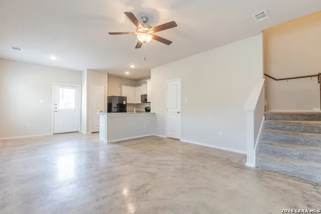 8723 KEY WINDY WAY Unit 1 Converse, TX 78109