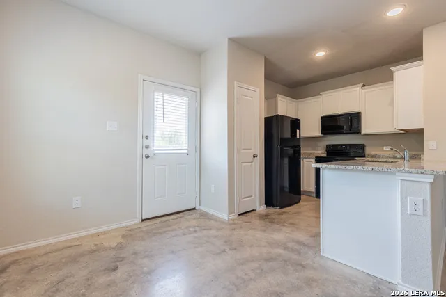 8723 KEY WINDY WAY Unit 1 Converse, TX 78109