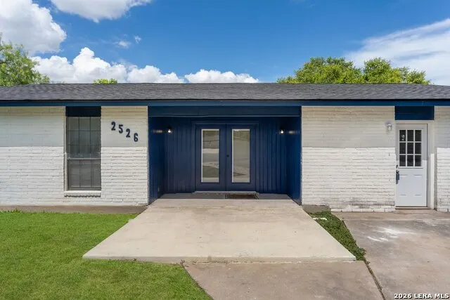 2526 Town Briar St San Antonio, TX 78238